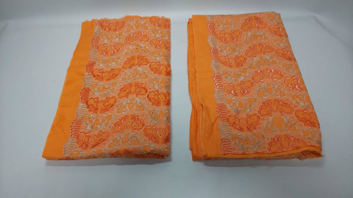 オレンジ半花柄・余り布・幅122cm・長さ195cm・同寸2枚組「おかあさんのお針箱」00200082