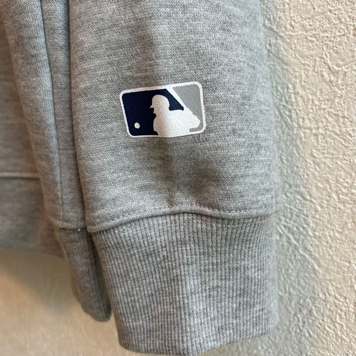 希少【XL】「Looney Tunes」×「MLB」コラボ ヤンキース 希少【XL】「Looney Tunes」×「MLB」コラボ ヤンキース