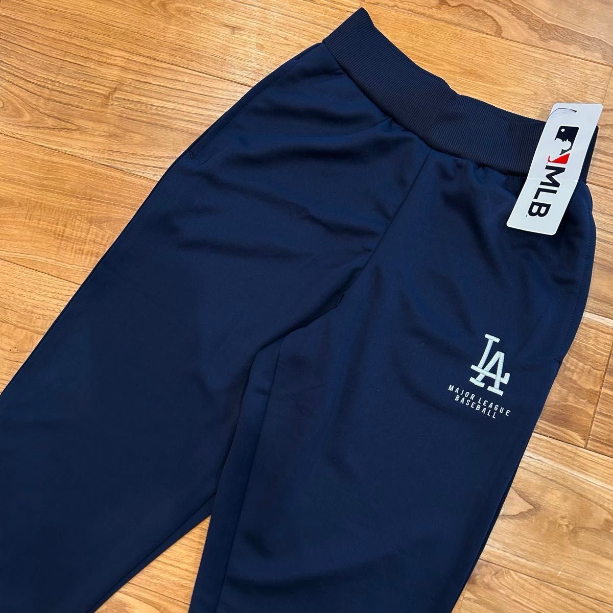再入荷 【150】MLB公式 ロサンゼルス・ドジャース 刺繍入り 再入荷 【150】MLB公式 ロサンゼルス・ドジャース 刺繍入り