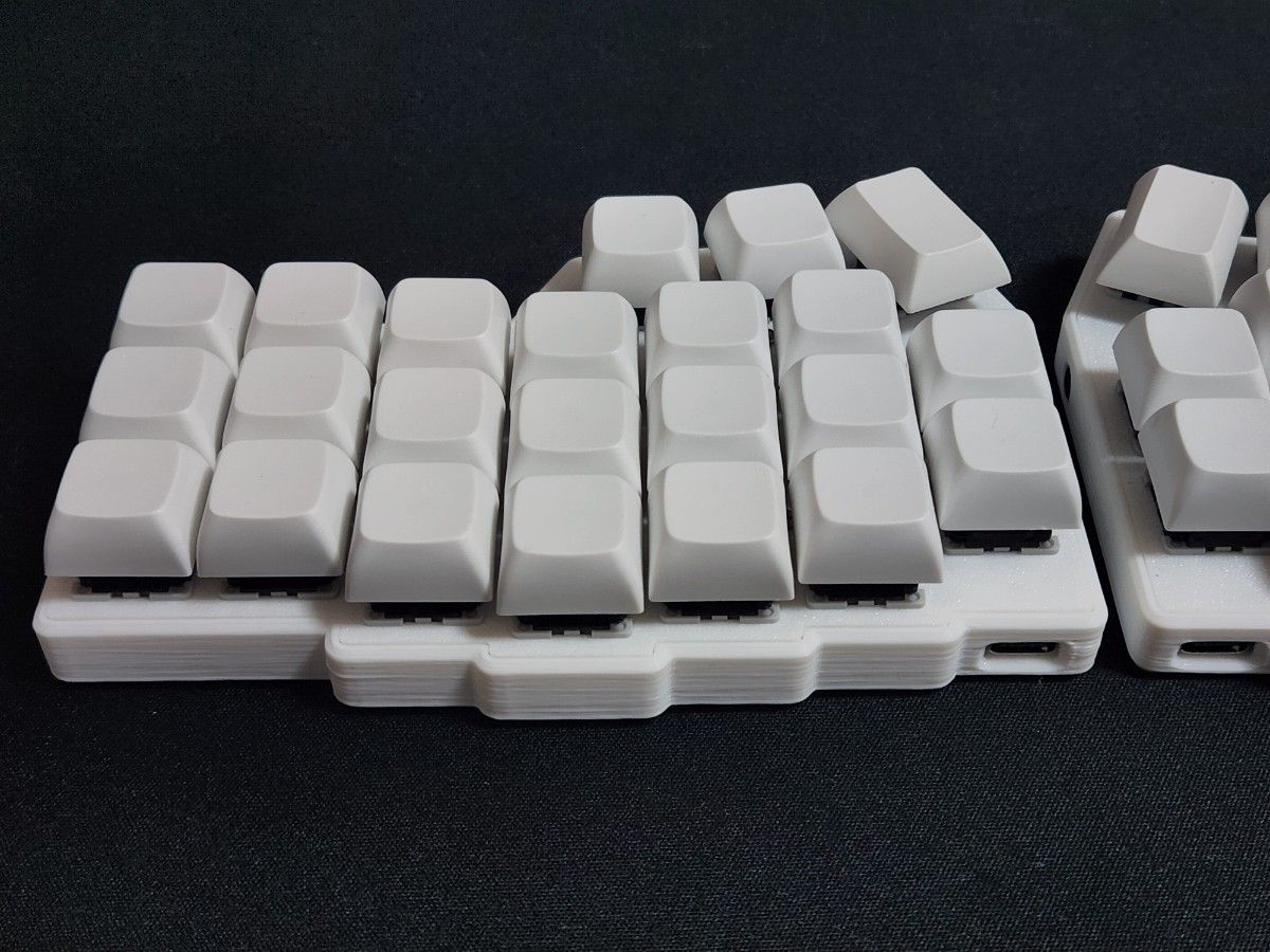 Corne v4 1 Cherry 完成品 自作キーボード|Yahoo!フリマ(旧 Corne v4 1 Cherry 完成品 自作キーボード|Yahoo!フリマ(旧