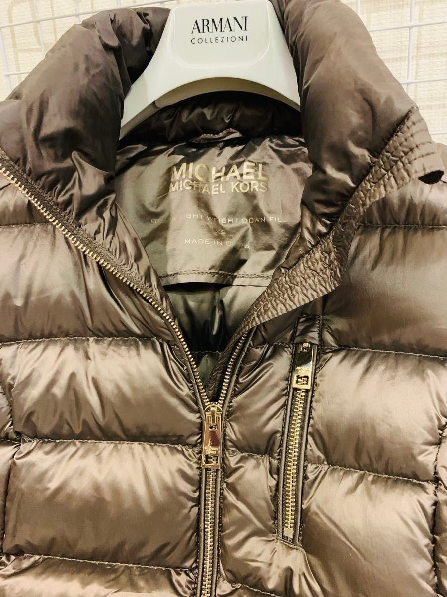 新春特価【極美品】MICHAEL KORS マイケルコース ダウンコート 新春特価【極美品】MICHAEL KORS マイケルコース ダウンコート