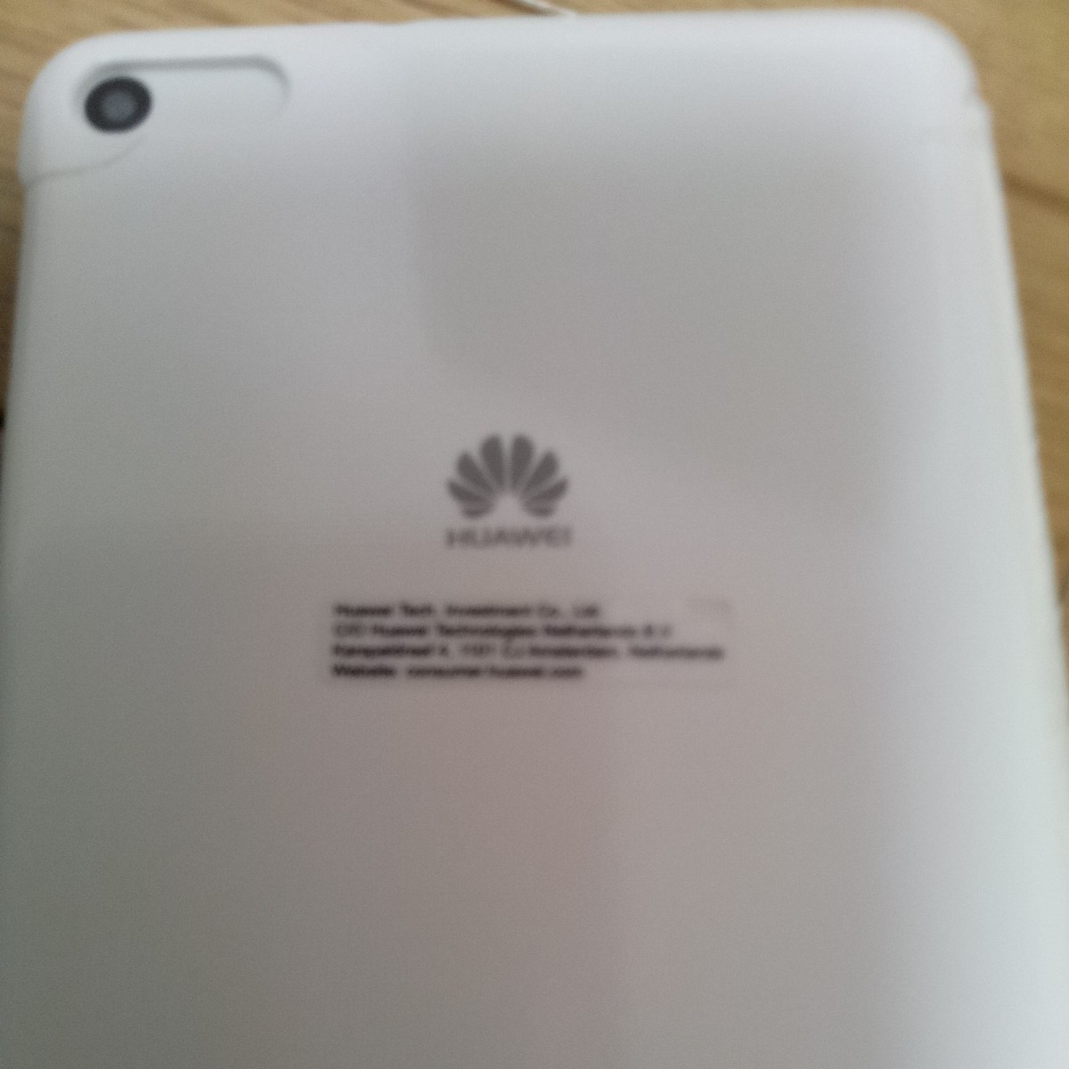タブレット端末　７インチ　Huawei MediaPad T1 8G