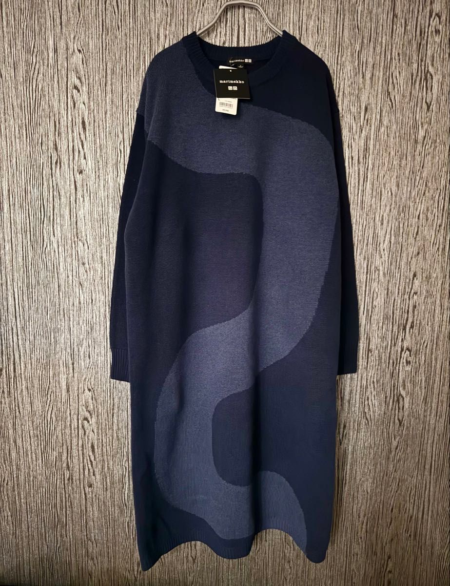 新品 ユニクロ marimekko マリメッコ ラムクルーネック 新品 ユニクロ marimekko マリメッコ ラムクルーネック