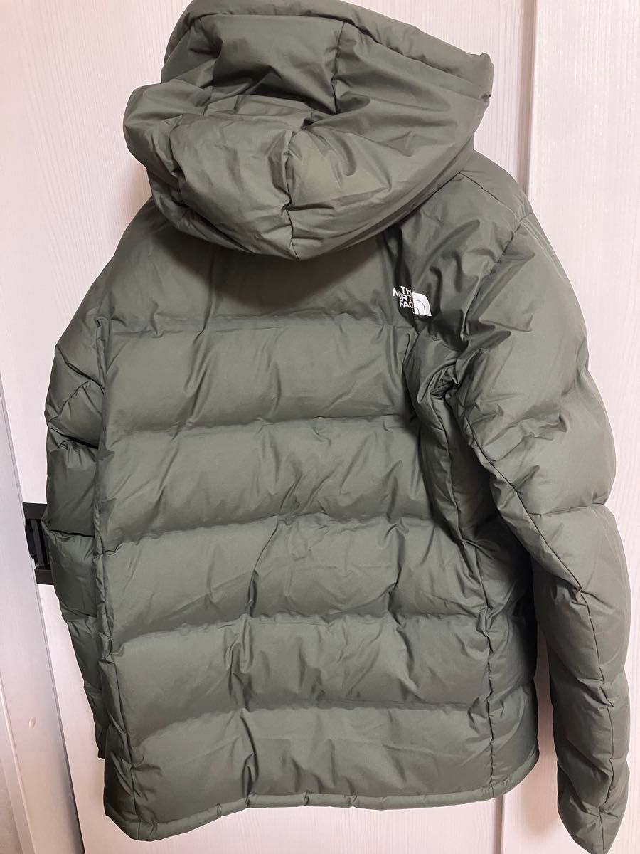 THE NORTH FACE ビレイヤーパーカ ニュートープMサイズ 着用一回 THE NORTH FACE ビレイヤーパーカ ニュートープMサイズ 着用一回