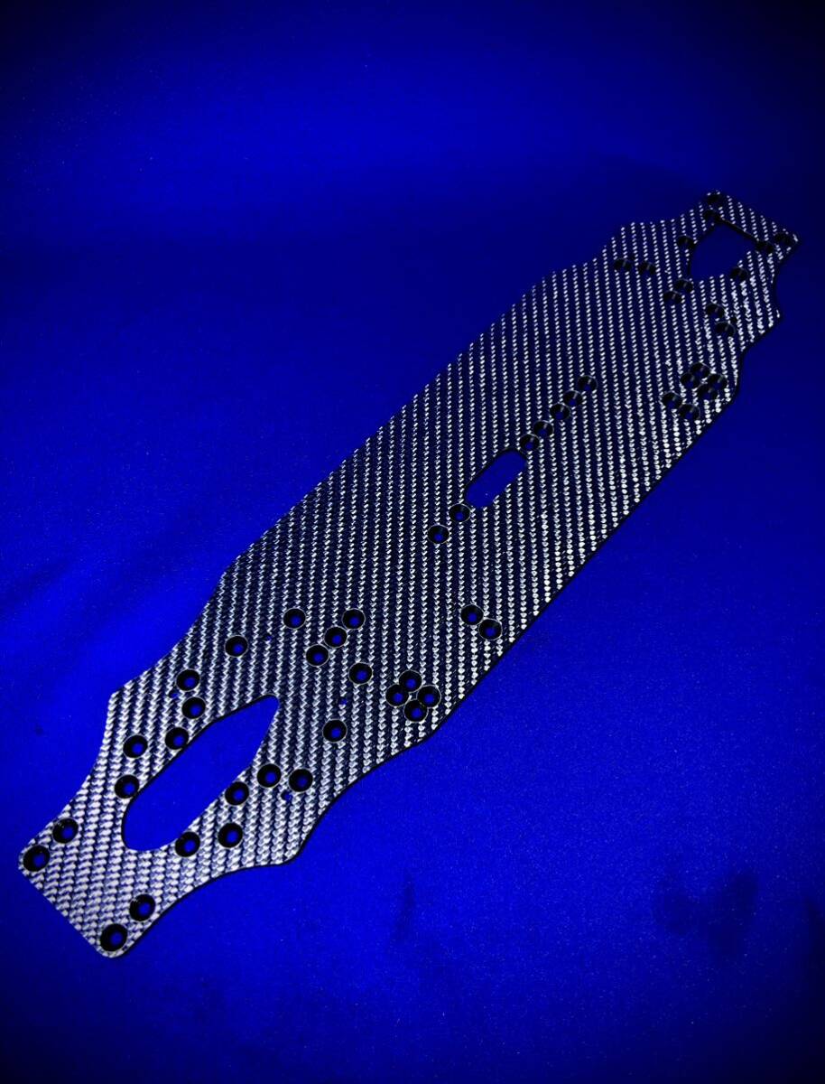 YOKOMO ヨコモ MS1.0 用 シャーシ シルバーカーボン製 2.5㎜ 蕨 YOKOMO ヨコモ MS1.0 用 シャーシ シルバーカーボン製 2.5㎜ 蕨