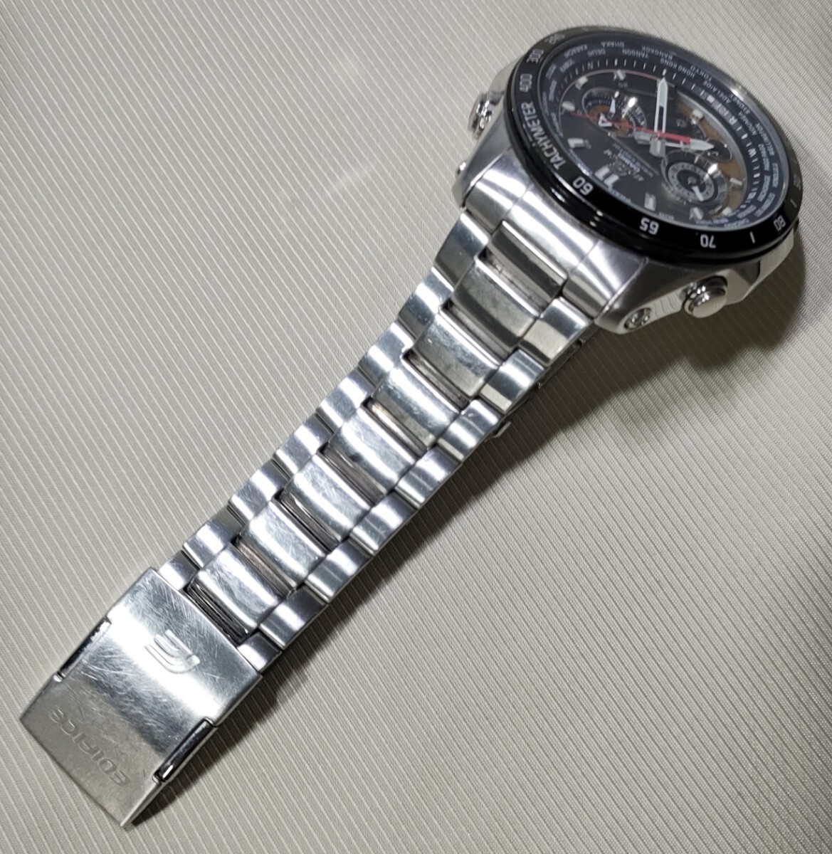 稼働品 CASIO EDIFICE EQW-M1000D 定価42 000円 電波ソーラー 稼働品 CASIO EDIFICE EQW-M1000D 定価42 000円 電波ソーラー