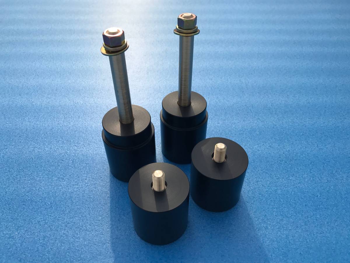 前後、50mm 純正位置取付タイプ