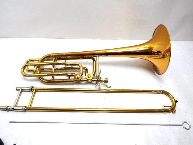 【12月スーパーSALE 15%OFF】 Symphonic ベンジ BENGE 整備品 290 の商品 バストロンボーン 管楽器・吹奏楽器