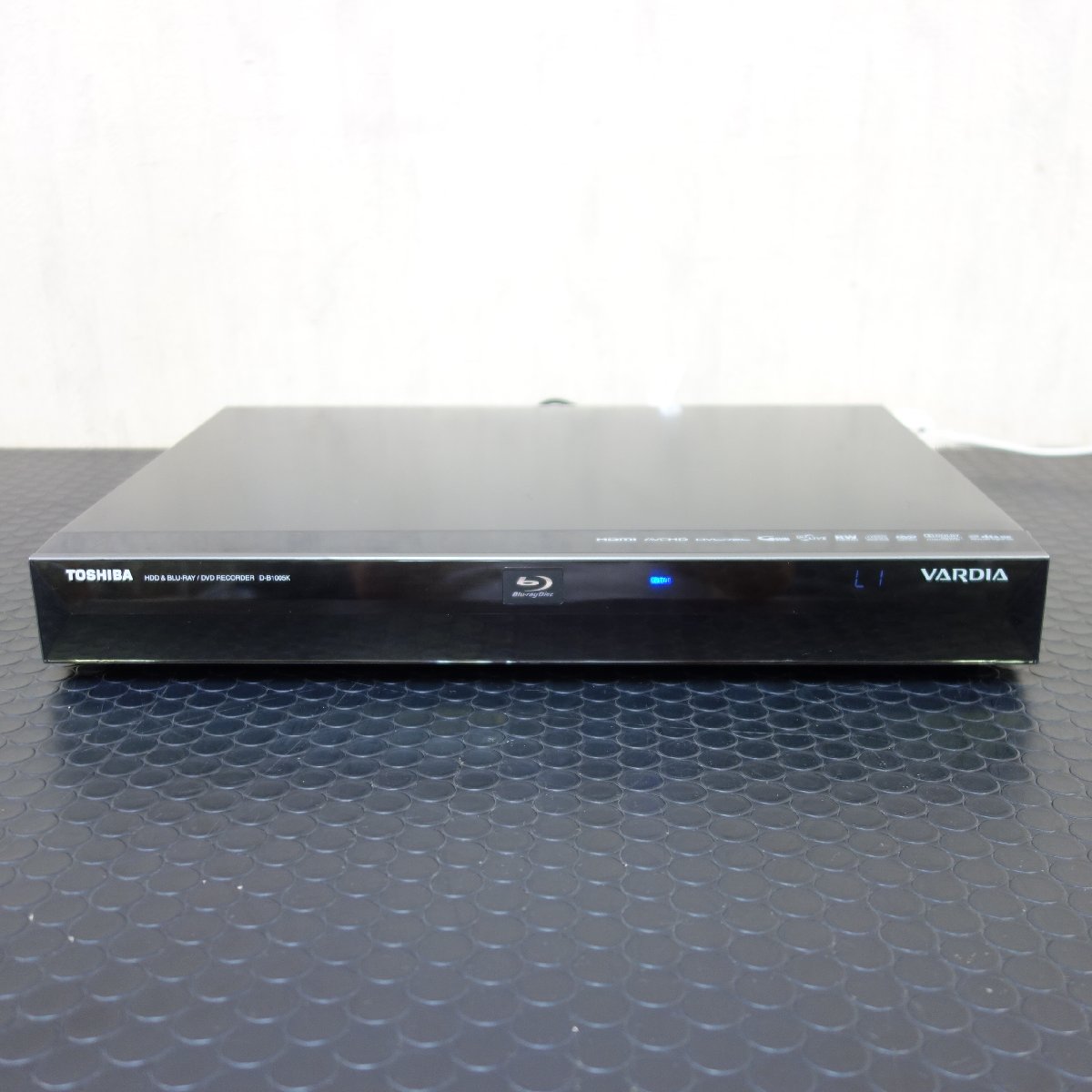 TOSHIBA 東芝 VARDIA HDD（1TB）＆ブルーレイディスクレコーダー