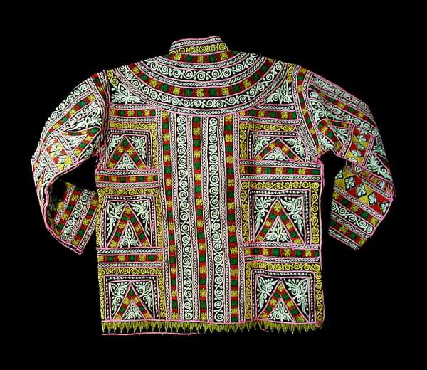 インドネシア・中央アチェ県ガヨ族の民族衣装(総刺繍長袖)_画像3