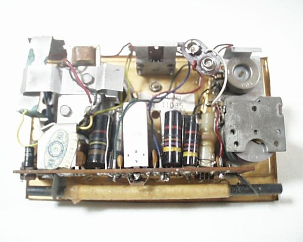 真空管＋トランジスタ（ハイブリッド）ラジオCrosley JM-8MN