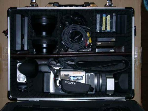 SONYデジタルビデオカメラDCR-VX2100等向け誂え新品アルミキャリングケース