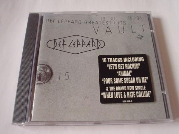 DEF LEPPARD（デフレパード）-VAULT-