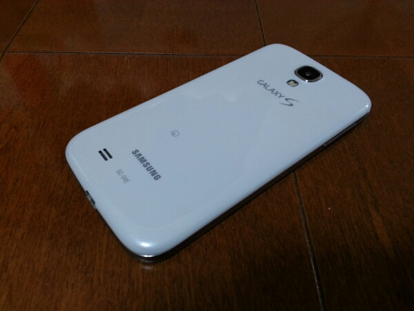 即落/即発!!美中古品 SC-04E Galaxy S4 ホワイト_画像2