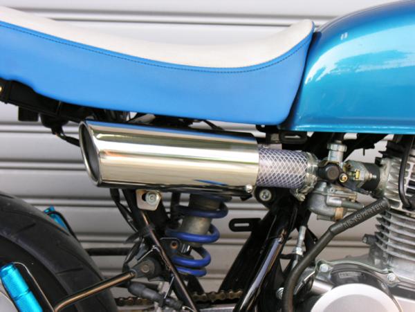 エイプ５０、エイプ１００用キャリパータイプエアクリーナーKit