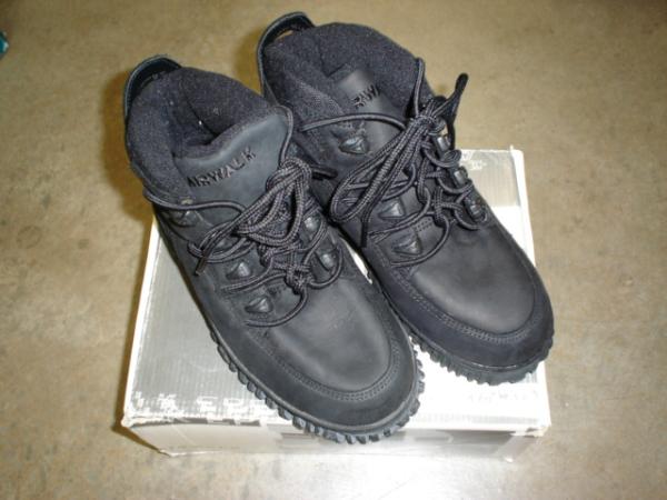 |o_o|airwalkショートブーツ黒5(23cm)新品箱入