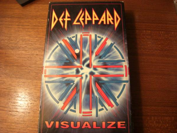 Def Leppard /Visualize [VHS]_画像1