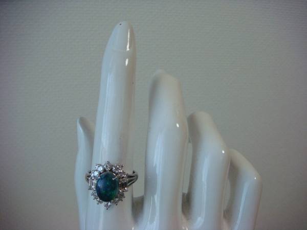 * красивый black opal кольцо с бриллиантом оценочная форма есть *