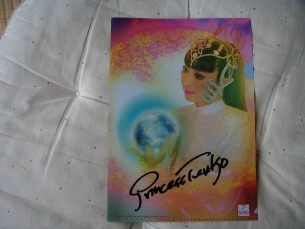  Princess heaven . Japan Tour 2010 autograph sa ink rear file 