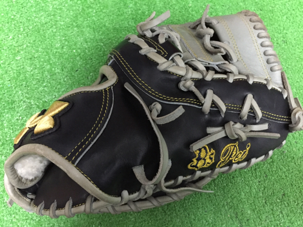 高品質の激安 ORIX23 北川'12実使用・直筆サイン入りファーストミット(記念 記念グローブ