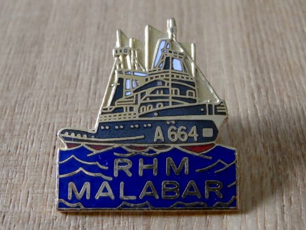 古いピンバッジ：マラバル MALABAR A664 船 海軍 ピンズ #G_画像1