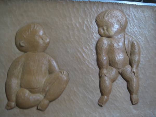 木彫作品　「幼児二態」_画像2