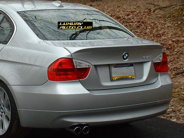 BMW E90 リアスポイラー純正ペイント込 320i 325i 330i エアロ カラ－各色 塗装可 トランクスポイラ－ ウイング エアロ 外装カスタム_画像1