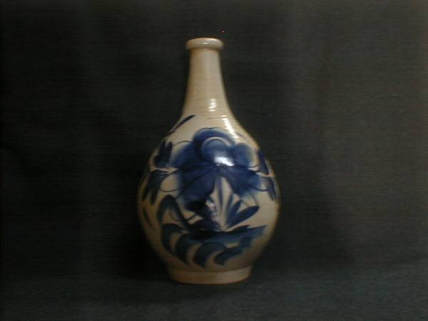 古伊万里 鮮やか紺釉薬 牡丹 徳利 26.5x14cm 骨董 大正初期(染付