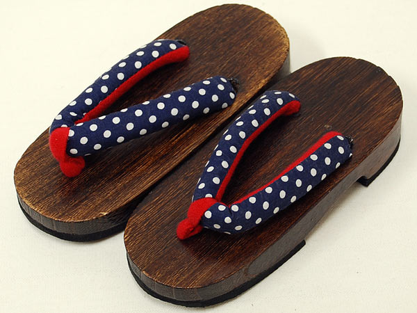 ☆★新品★☆女の子用☆お灑落桐下駄☆17cm☆紺色系☆【2】