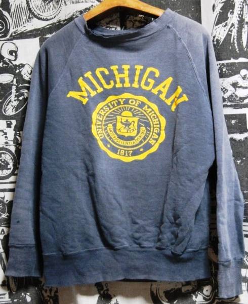 * prompt decision * Vintage college sweat 60\'s50\'s navy blue color Ran tag attached after 