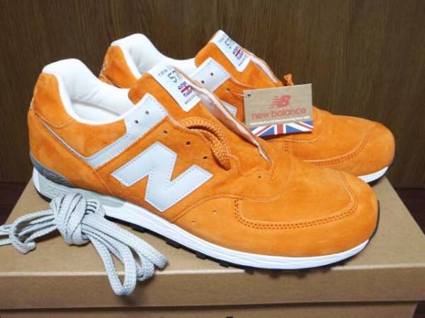 15年製 NEW BALANCE M576 POG ニューバランス スニーカー MADE.INENGLAND 英国製 オレンジスウェード 橙 US11_画像2