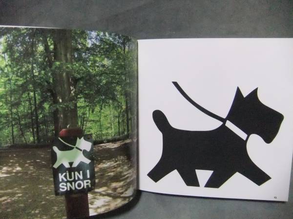 ★No Dogs Signs (Agile Rabbit Editions) 多言語 ・CD付_画像3