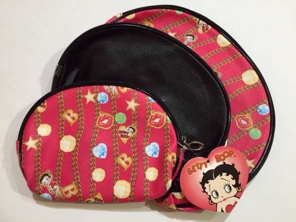 ☆Betty Boop☆使い方色々♪ポーチ３点セット、レッド_画像1