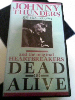 JOHNNY THUNDERS DEAD OR ALIVE ジョニー・サンダース_画像1