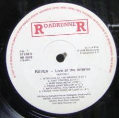★特選★RAVEN/LIVE AT THE INFERNO1984HOLLAND ROADRUNNER2枚組の画像3