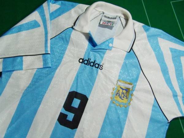 ■正規品 adidas 1993 アルゼンチン代表 HOME バティストゥータ #9 半袖 M !!!■_画像1