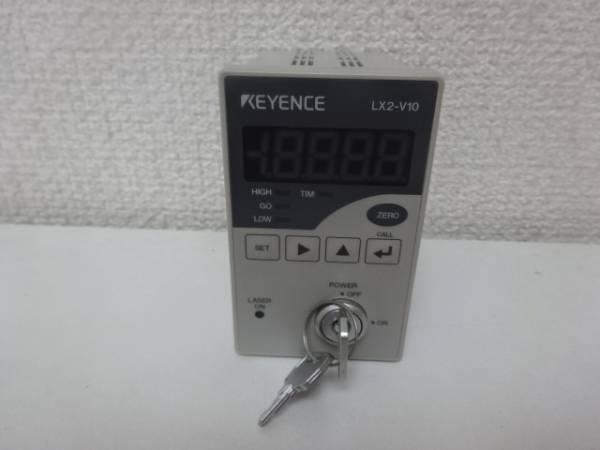 中古☆ KEYENCE レーザーセンサ アンプ LX2-V10_画像1
