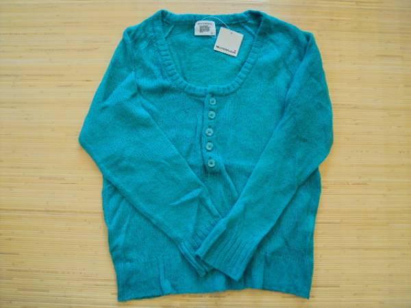 ＊新品東京購入ファッション緑モヘア調やわらか長袖セータートップスMサイズ_とっても可愛いデザインです。