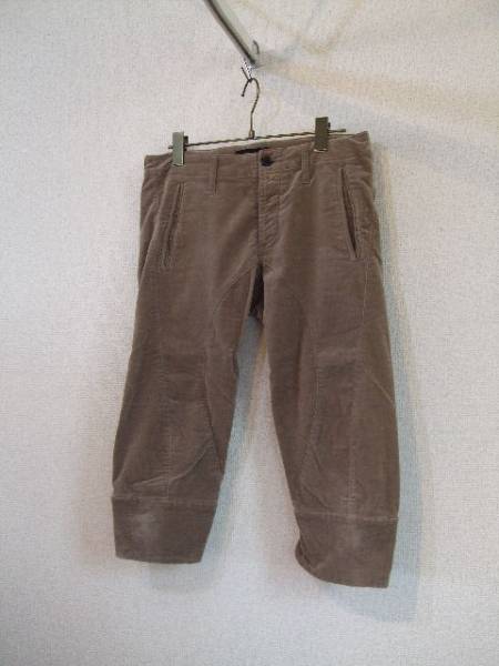 zuccaベージュベロアハンパ丈パンツ（USED)82414)