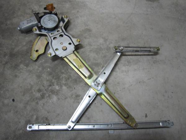 L900Sムーヴウインドーレギュレターモーター左後完動即決送料安!_画像1