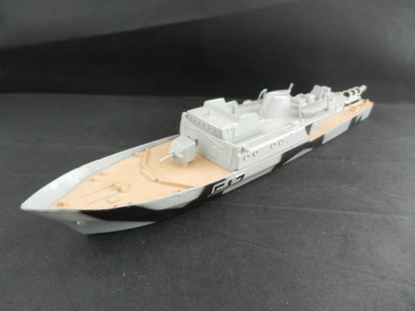 Dinky Toy イギリス★Diecast No.671 MK1 Corvette ship 1976