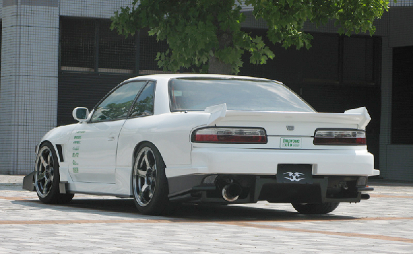 URAS ユーラス Type-GT シルビア S13用 サイドステップ　個人宅発送不可_★画像はイメージです★