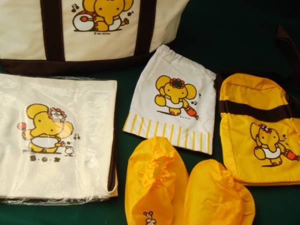 ＆未使用品！可愛いバッグとブーティー！