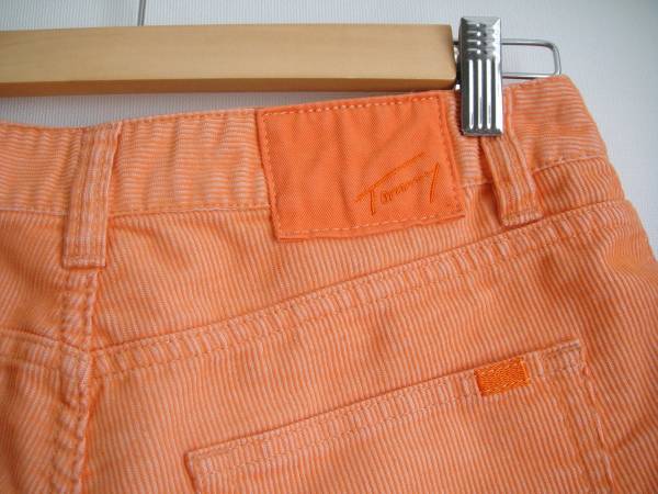 ◆トミーヒルフィガー　ＴＯＭＭＹ　オレンジ色パンツ_画像3