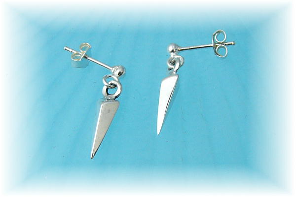 [.. beautiful ]daga- earrings sterling silver beautiful daga-*