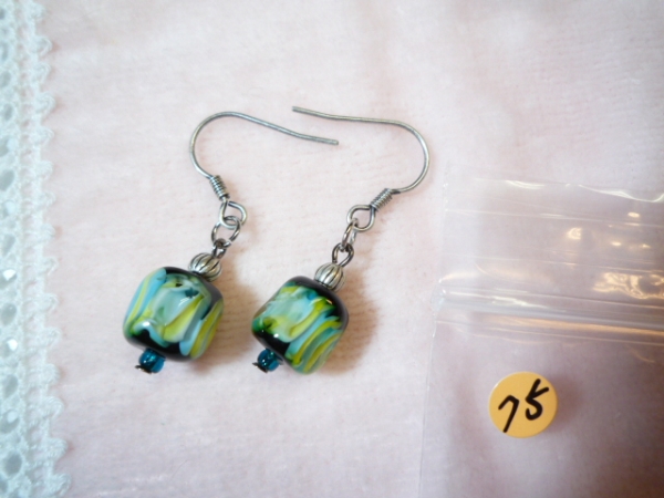 75 hand made handmade * tonbodama * dragonfly sphere * glass * earrings Smart letter Y180
