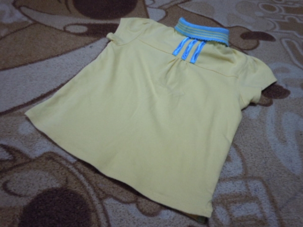 (B) adias/ Adidas tops 