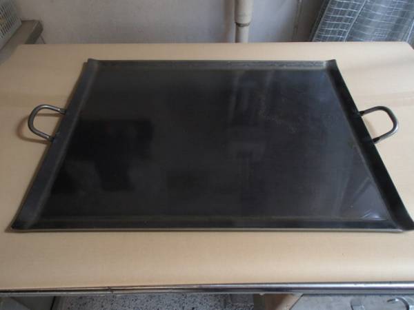 即決 バーベキュープレス 鉄板 450×360 板厚 3 2㎜ 新品未使用 鉄板 バーベキュー 鉄板 新品