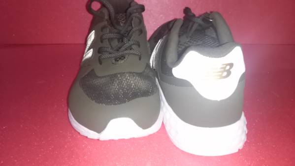 26.5. New balance MFL574 BC хаки 