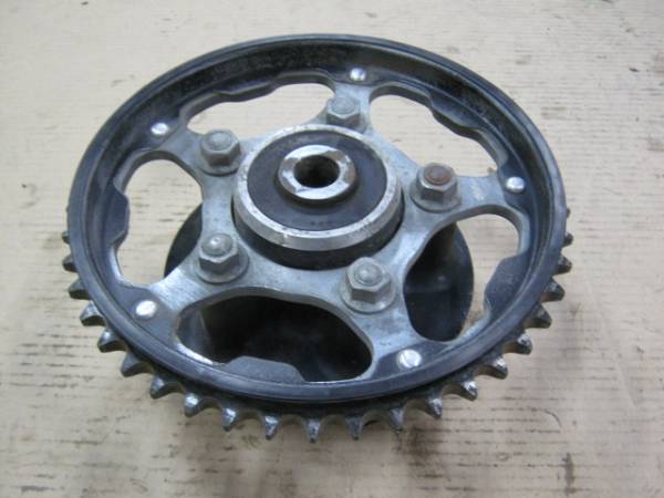 即決！！ホンダ　CBX750F　ドリブンスプロケット　　　　　A993
